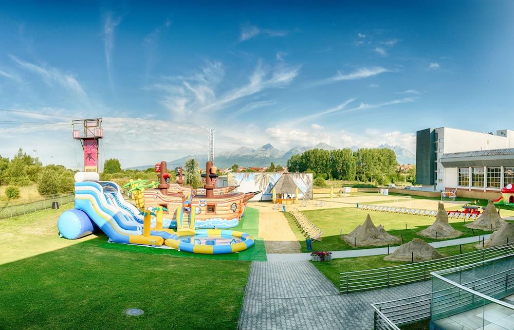 Aquacity Mountain View Hotel Poprad