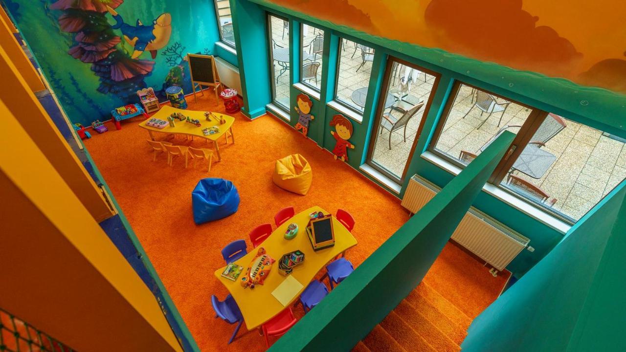 Hotel Aquacity Mountain View