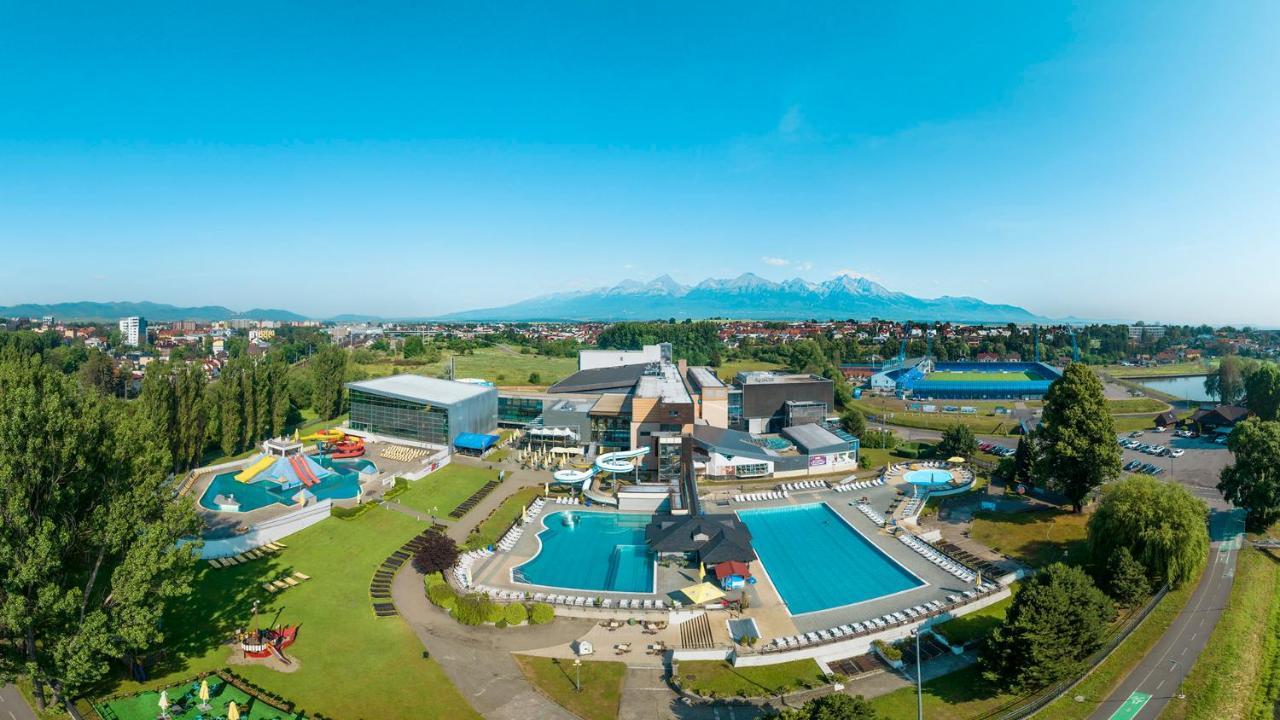 Aquacity Mountain View Hotel