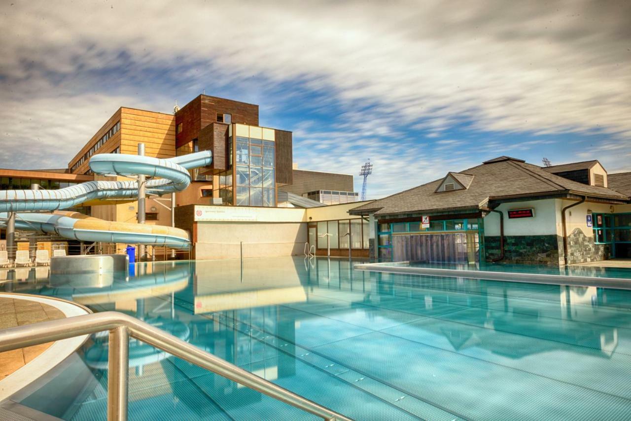 Aquacity Mountain View Hotel Poprad